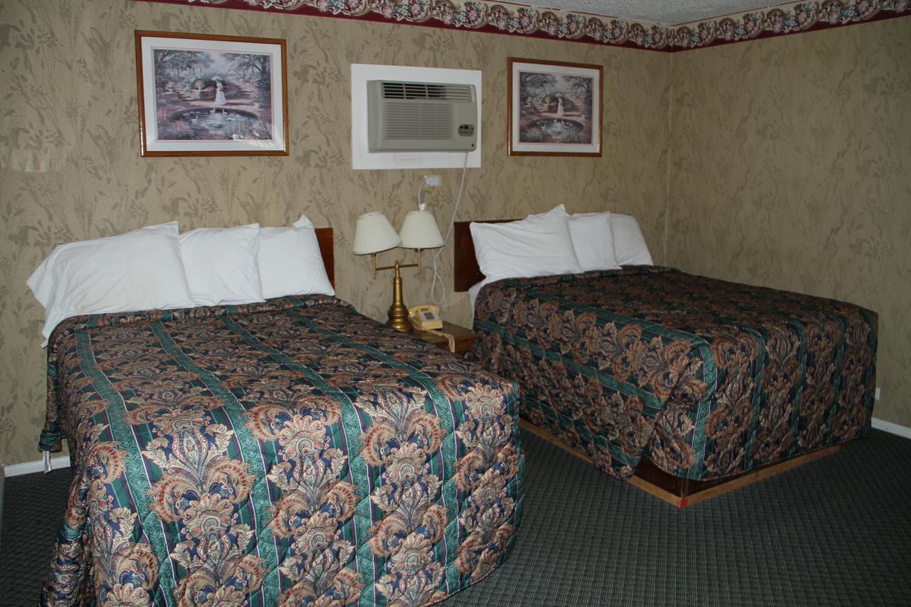 Skyliner Motel Stroud 外观 照片