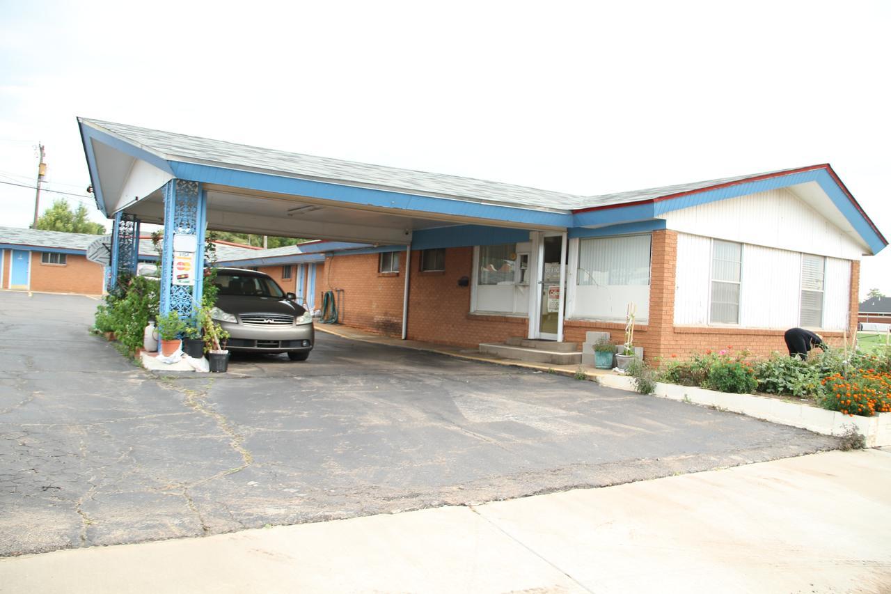 Skyliner Motel Stroud 外观 照片