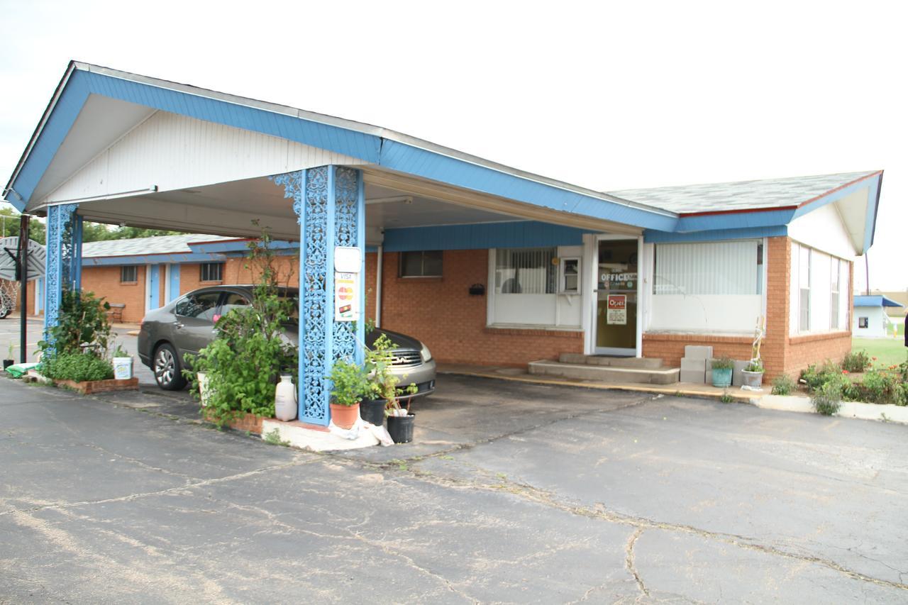 Skyliner Motel Stroud 外观 照片